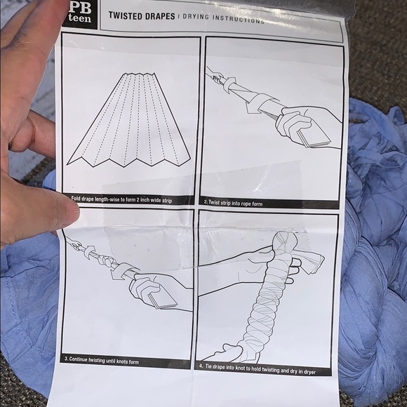 Light Blue Twisted Drapes Set by Pottery Barn Teen - Picture 4 of 6